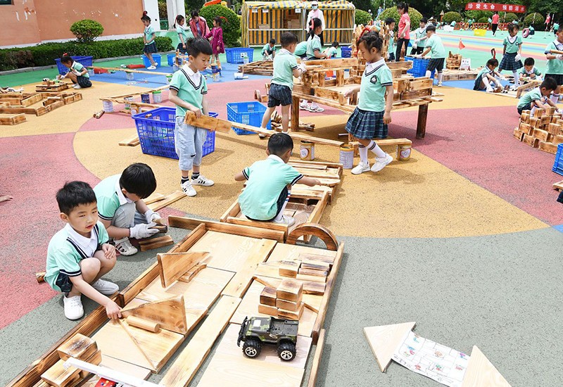 幼兒托育機構戶(hù)外游戲活動(dòng) 150.jpg